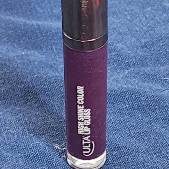 Ulta Beauty High Shine Color Lip Gloss in Shade Zelda 5.3mL 4.6g - Picture 16 of 16